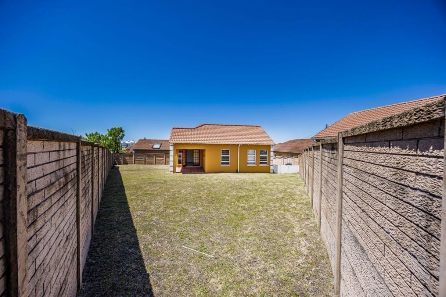 2 Bedroom Property for Sale in Beacon Bay Eastern Cape
